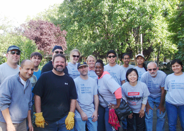Each year Seattle Lighthouse partners with Microsoft for the United Way Day of Caring. In 2013 we hosted our largest community volunteer event with 23 individuals working on projects in the Ethel L. Dupar Fragrant Garden.