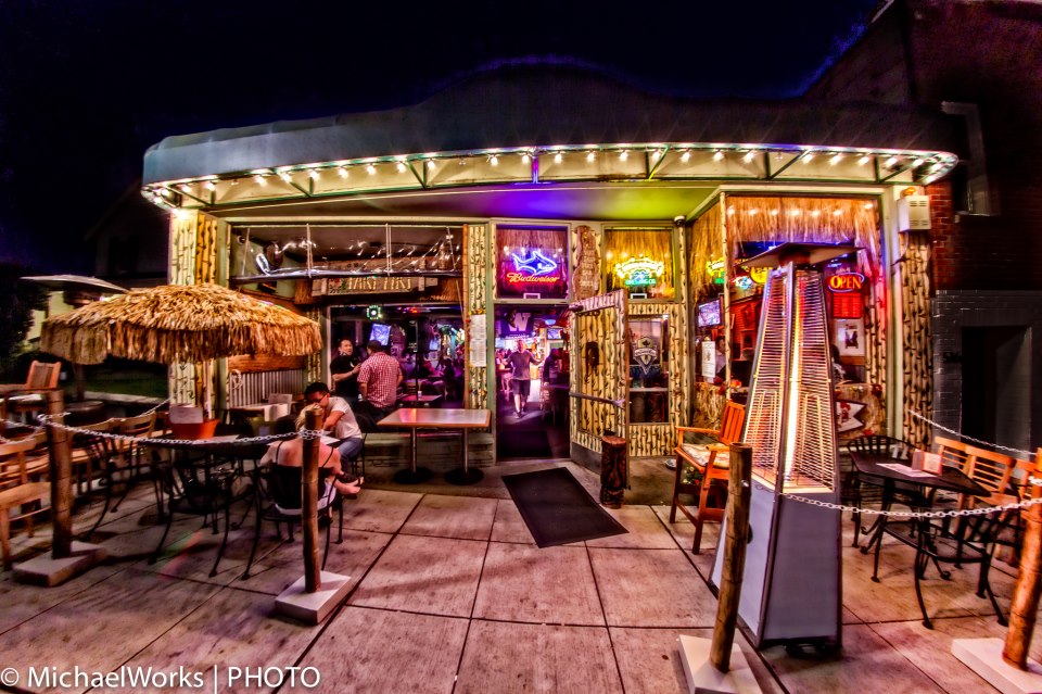 A photo of the exterior of A Very Taki Tiki Bar in Edmonds, WA